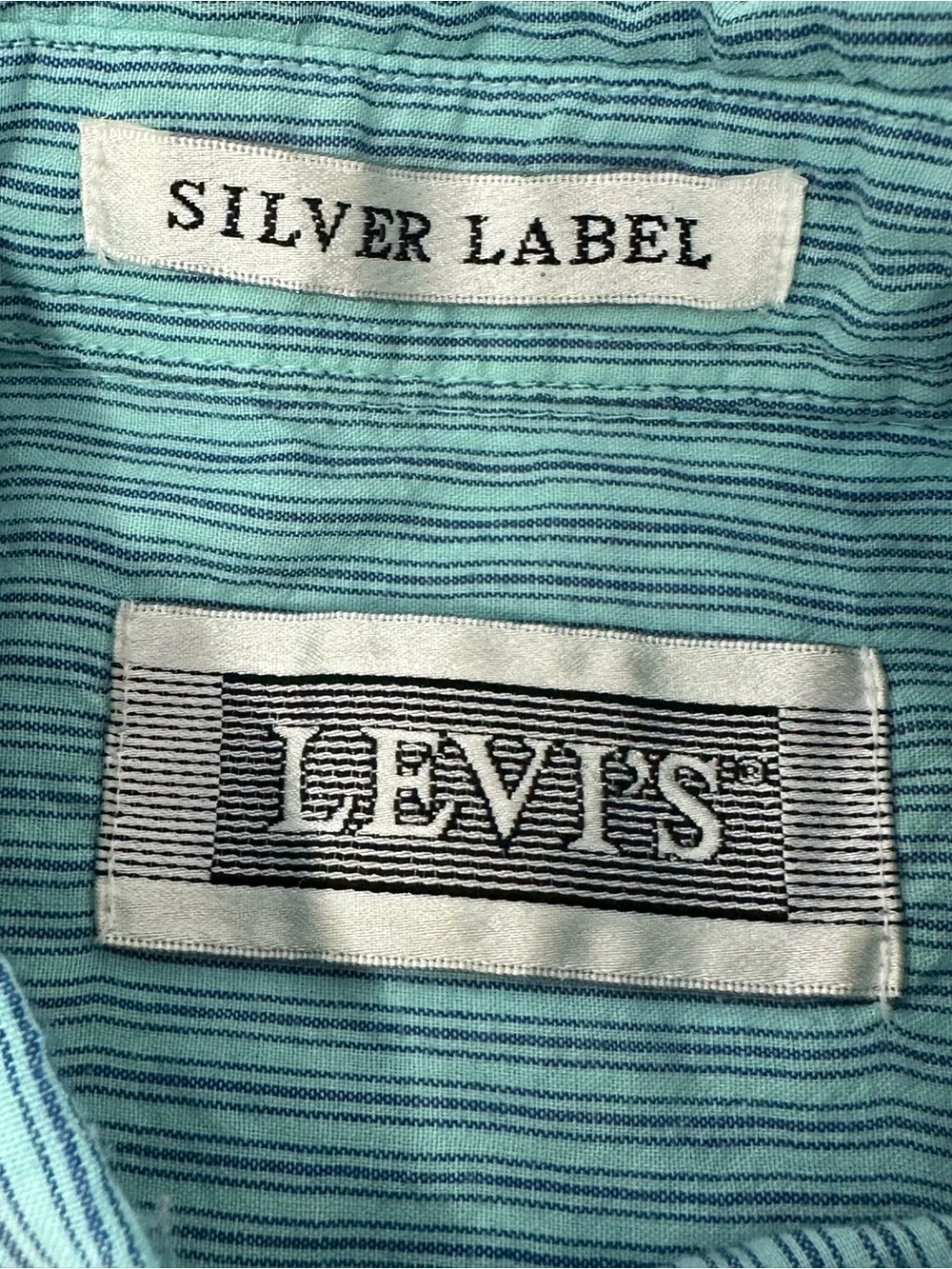 Vintage Levi's Silver Label Men's M Button Up Turquoise/Blue Striped Shirt A6